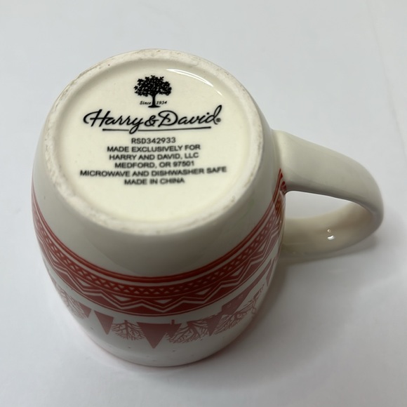 Harry & David Winter Holiday Ceramic Mugs Red and White Village Country Scene - Picture 2 of 4